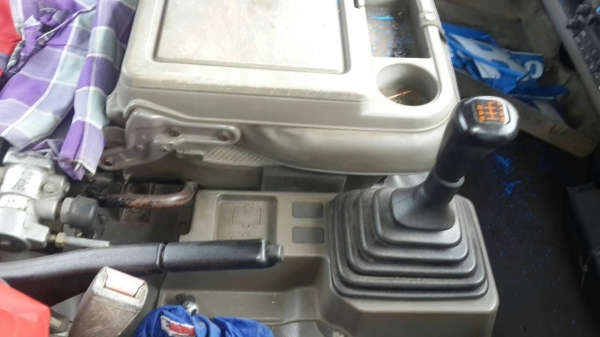 รถเทรนเลอร์หัว+หางNissan UD 250 Turbo ปีจดทะเบียน 2540