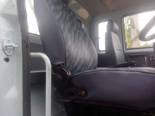 **630,000 บ.ต่อรอง/// 6ล้อใหญ่ ROCKY FTR 195 **ขาย ISUZU ROCKY FTR 195แรง 6ล้อใหญ่ ช่วงยาว ISUZU FTR32L R 6HE1-195HP รถห้างแท้ ปี38 เครื่องเดิม เครื่องดี แน่น ดี แรง ดี ครับ เกียร์ดี เกียร์ใหญ่ ขาลุย ช่วงล่างใหญ่ คัสซีใหญ่ สวย ไม่มีปะไม่มีดาม กระบะเหล็ก พ