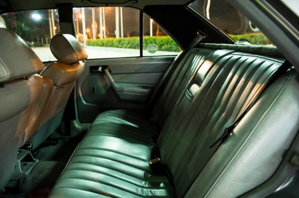 190Eเเต่งซิ่งวิ้งหลังถนน