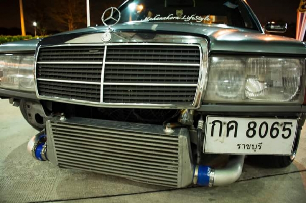 190Eเเต่งซิ่งวิ้งหลังถนน