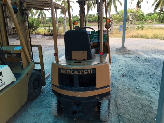 ขายรถฟอร์คลิฟต์เก่าญี่ปุ่นยี่ห้อkomatsu (โคมัสสึ)สีเดิมๆ ยกได้700kgสภาพสวยมากๆเครื่องเบนซิลพร้อมใช้งานทันที ขายรถฟอร์คลิฟต์เก่าญี่ปุ่นยี่ห้อkomatsu (โคมัสสึ)สีเดิมๆ ยกได้700kgสภาพสวยมากๆเครื่องเบนซิลพร้อมใช้งานทันที