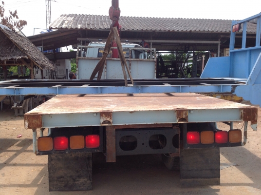 ขายสิบล้อพื้นเรียบ ติดเครน 3 ตัน