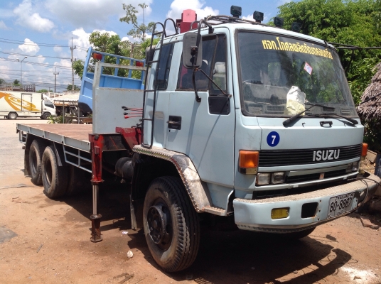 ขายสิบล้อพื้นเรียบ ติดเครน 3 ตัน