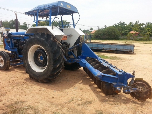 ขายรถไถ FORD 6610 เครื่องT6 อุปกรณ์ดันหน้า-ผานหลัง สภาพสวยพร้อมใช้งาน เอกสารพร้อมโอน สนใจโทร 090-8588220คุณนะ 093-3258446คุณบิว ID:narong498 หรือเข้าดูสินค้าอื่นๆได้ที่ www.truck.in.th/498 หรือเพจFacebook ณรงค์ ซื้อขายรถมือสอง (เว็บไซต์ส่วนตัว) หรือFacebo