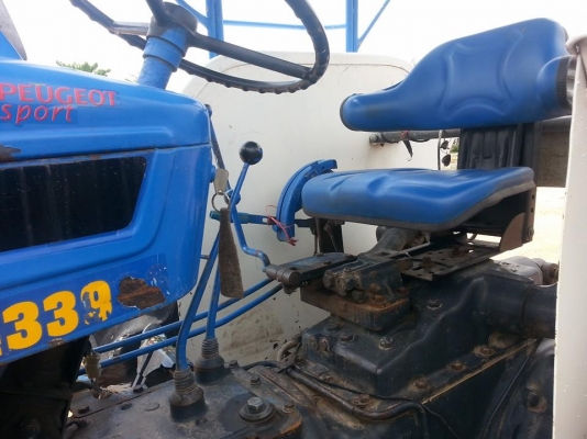 ขายรถไถ FORD 6610 เครื่องT6 อุปกรณ์ดันหน้า-ผานหลัง สภาพสวยพร้อมใช้งาน เอกสารพร้อมโอน สนใจโทร 090-8588220คุณนะ 093-3258446คุณบิว ID:narong498 หรือเข้าดูสินค้าอื่นๆได้ที่ www.truck.in.th/498 หรือเพจFacebook ณรงค์ ซื้อขายรถมือสอง (เว็บไซต์ส่วนตัว) หรือFacebo