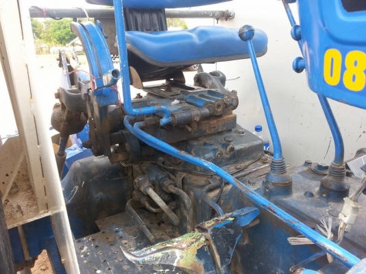 ขายรถไถ FORD 6610 เครื่องT6 อุปกรณ์ดันหน้า-ผานหลัง สภาพสวยพร้อมใช้งาน เอกสารพร้อมโอน สนใจโทร 090-8588220คุณนะ 093-3258446คุณบิว ID:narong498 หรือเข้าดูสินค้าอื่นๆได้ที่ www.truck.in.th/498 หรือเพจFacebook ณรงค์ ซื้อขายรถมือสอง (เว็บไซต์ส่วนตัว) หรือFacebo