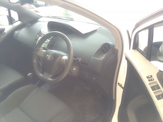 ขายToyota yaris ปี 2012 เกียร์ออโต้ วิ่ง 40,062