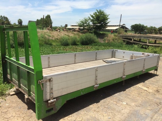 ขายกะบะ NKR ก.1.90 x ย.4.40 แผงข้างมิเนียม สนใจติดต่อ 080-6014122