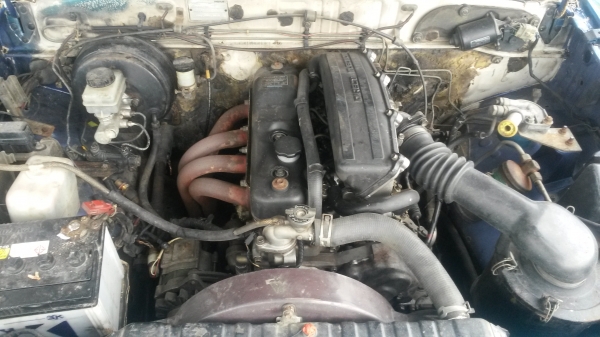 ขายครับรถมาสด้าธันเดอร์เครื่องอีซูซุมังกรดำเครื่องแน่นๆ แอร์เย็นแซสซีสบอดี้ด้านซ้ายผุหน่อยครับจอดนานพวงมาลัยธรรมดา ขาย 58000 บาท