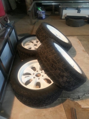 MAX พร้อมยาง PIONEER AT 265-50-20 ปี14 ET15 6 รู 139 MAX พร้อมยาง PIONEER AT 265-50-20 ปี14 ET15 6 รู 139