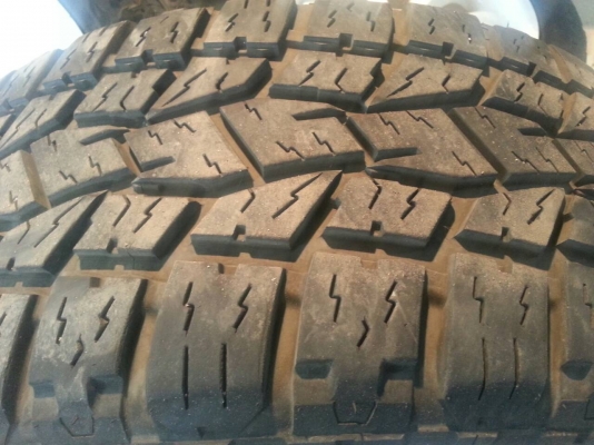 MAX พร้อมยาง PIONEER AT 265-50-20 ปี14 ET15 6 รู 139 MAX พร้อมยาง PIONEER AT 265-50-20 ปี14 ET15 6 รู 139