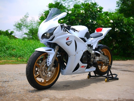 ขาย cbr92 ตัวคาร์บูไฟฟ้าพร้อมทะเบียนแท้ แฟริ่ง cbr1000 08 เครื่องดีสุดๆ