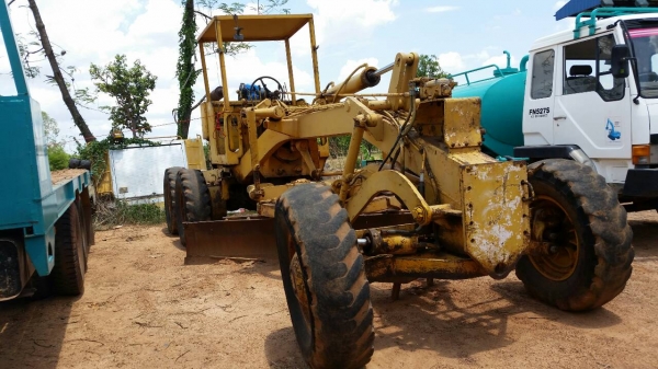 ขายรถเกรด GALION สภาพพร้อมใช้ เครื่องดอยซ์ 4 สูบ เครื่องดีปั้มดี