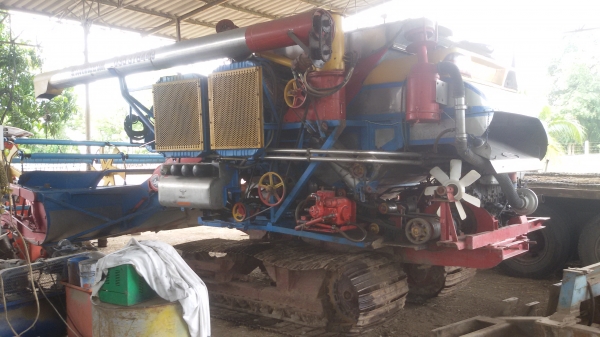 ขายรถเกี่ยวข้าวศักดิ์