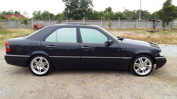 ขายถูกครับ BENZ C220 ELEGANCE