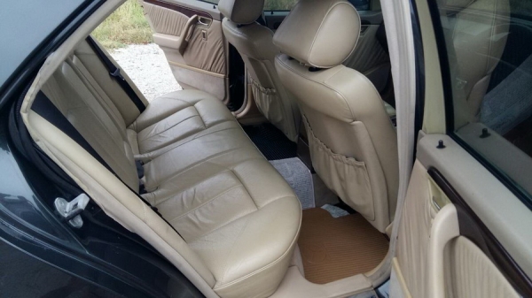 ขายถูกครับ BENZ C220 ELEGANCE