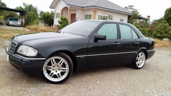 ขายถูกครับ BENZ C220 ELEGANCE