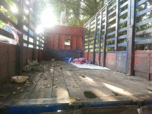 รถบรรทุก HINO KM779  ราคา 285,000 บ. รถอยู่ดอนเมือง