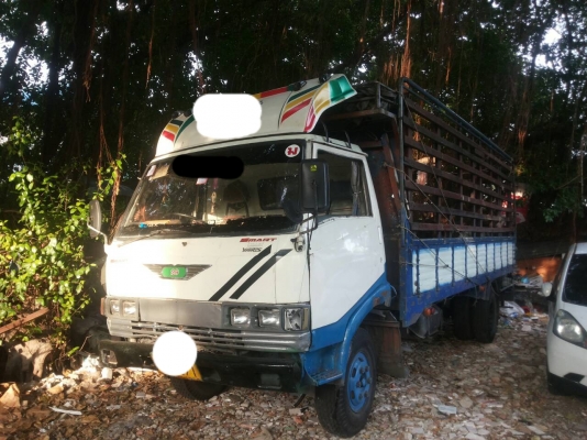 รถบรรทุก HINO KM779  ราคา 285,000 บ. รถอยู่ดอนเมือง