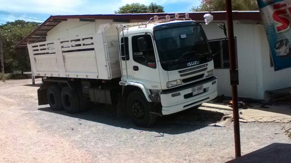 ขายดาวน์อีซูซุ 270 ยูโรทู ปี48 กระบะสามมิตรลอนเฉียง ราคา 1,800,000 บาท