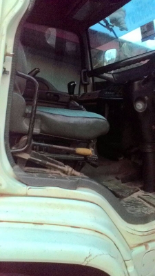 ขายดาวน์อีซูซุ 270 ยูโรทู ปี48 กระบะสามมิตรลอนเฉียง ราคา 1,800,000 บาท