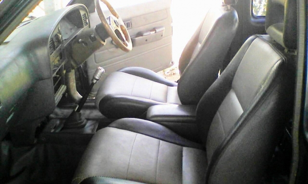 Mighty-X แค๊ป พวงมาลัยพาวเวอร์ มือเดียวป้ายแดงเครื่องดี ไม่ไอไม่พ่น Mighty-X แค๊ป พวงมาลัยพาวเวอร์ มือเดียวป้ายแดงเครื่องดี ไม่ไอไม่พ่น