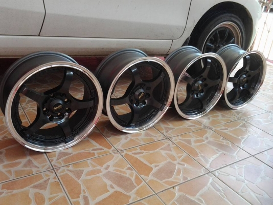 ขายล้อ 15*6.5 / 4*100-114 off38 ขาย 5700 บาท