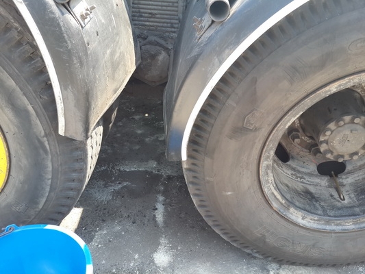 ขายคับหัวลากสิบล้อFM3M เครื่อง M10C 240 แรง เกียร์ฟูลเลอร์อิตั๋น สภาพพร้อมใช้ โทร 088-4501277