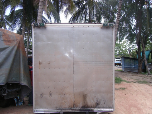 ขายตู้เย็น12ล้อ อู๋เอกชัย ยาว7.20เมตร ขาย140,000บาท