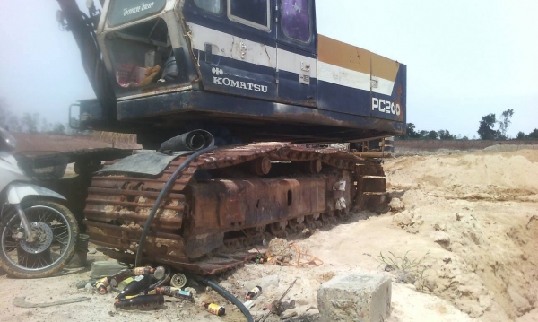 ขาย Komatsu pc200-2