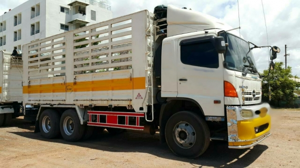 HINO MAGA 500  มี 4 พ่วง  ขายสด ราคานี้มีผลเพื่อลูกค้าภายใน 7 วันนะคะ