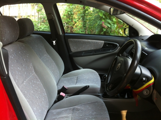 ขายTOYOTA VIOS(จัดใด้เกือบเต็ม) เกียร์ธรรมดาเเท้สีเเดงจากโรงงาน ขายTOYOTA VIOS(จัดใด้เกือบเต็ม) เกียร์ธรรมดาเเท้สีเเดงจากโรงงาน