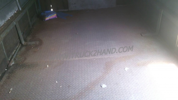 ISUZU Npr กระบะคาร์โก้ ยางเรเดียนใหม่6เส้น พรัอมโครงหลังคา คัชซีสวยตลอดเส้น ล้อ5น้อต แอร์ พวงมาลัยพาวเวอร์ หัวเก่งมีผุนิดหน่อย ภาษีไม่ขาด