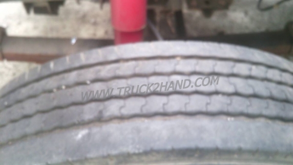 ISUZU Npr กระบะคาร์โก้ ยางเรเดียนใหม่6เส้น พรัอมโครงหลังคา คัชซีสวยตลอดเส้น ล้อ5น้อต แอร์ พวงมาลัยพาวเวอร์ หัวเก่งมีผุนิดหน่อย ภาษีไม่ขาด