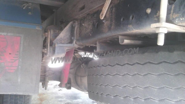 ISUZU Npr กระบะคาร์โก้ ยางเรเดียนใหม่6เส้น พรัอมโครงหลังคา คัชซีสวยตลอดเส้น ล้อ5น้อต แอร์ พวงมาลัยพาวเวอร์ หัวเก่งมีผุนิดหน่อย ภาษีไม่ขาด