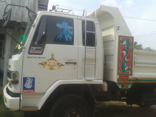 ขายตามสภาพถูกๆเลย ROCKY 6 ล้อดั้มพ์ดิน พร้อมใช้ กระบะดีเครื่องแรง 175 แรงม้า เล่มเอกสารครบ สภาพพร้อมใช้งานคุ้มทุนแน่นอน สนใจ โทรด่วน