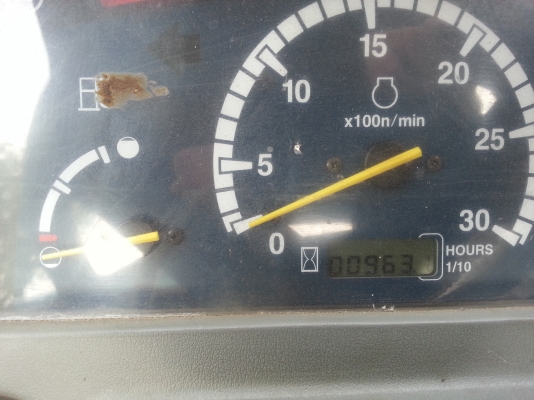 ยันร์ม่า EF352T EX   4 WD 2 เพลา ใบมีด ผาน 5 รถไร่เดิมๆแน่นๆ