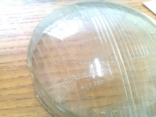 ขายเลนต์ไฟหน้า fiat 124 A