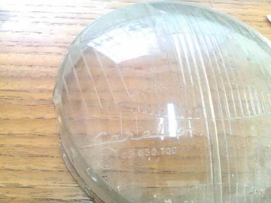 ขายเลนต์ไฟหน้า fiat 124 A