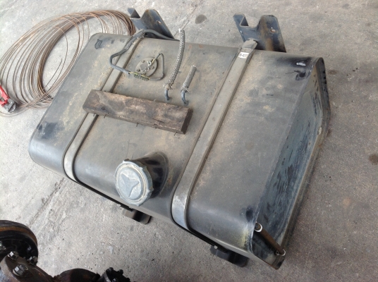 ดีเคเซียงกง ถังน้ำมัน 150 ลิตร. เก่าเเท้ญี่ปุ่น สภาพดี