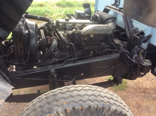 ขาย10ล้อHINO(3H) เครื่อง195แรง เพลาเดียว กะบะยาว6.3เมตร เครื่องดี ยางดี ครัทซีสวย ขาย 820,000บาท (ศุภากร 081-4252943)