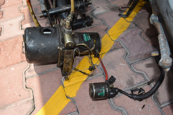 ปั้มไฮดรอลิก กระบอกดั้ม ขาดีด รีเลย์ ครบชุด