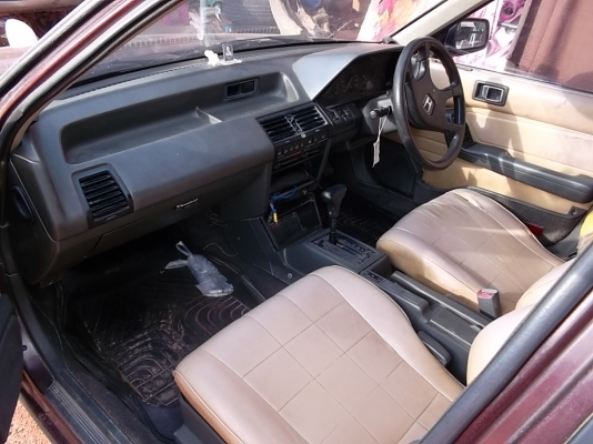 ACCORD ปี 2531 เกียร์ออโต้ กระจกไฟฟ้า พวงมาลัยเพาเวอร์ ไม่เคยติดแก็ส