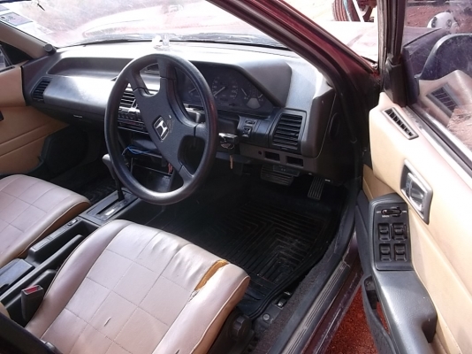 ACCORD ปี 2531 เกียร์ออโต้ กระจกไฟฟ้า พวงมาลัยเพาเวอร์ ไม่เคยติดแก็ส