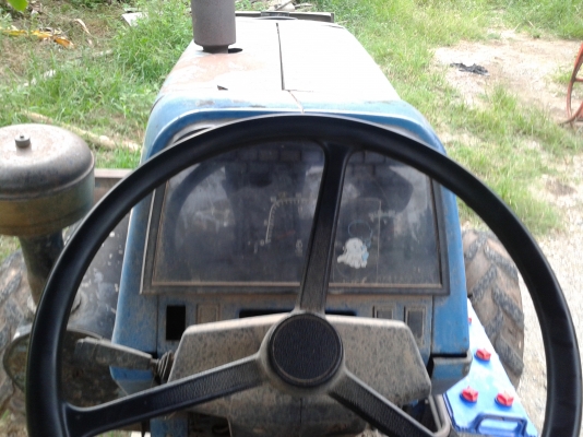 ขาย6640เพลาเดียว อุปกรณ์สามชิ้น เล่มทะเบียนพร้อมโอน