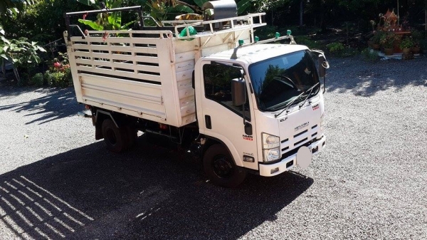 ขาย...รถ 6 ล้อดั๊ม อีซูซุ NMR 130 hp.