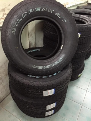 ลดราคาพิเศษ .ยางใหม่ ปี 14 ขนาด 245/70R16 ดอกAT ตัวหนังสือขาว