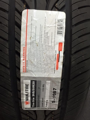 ลดราคาพิเศษ  ยางใหม่ ปี 15 ขนาด 265/50R20