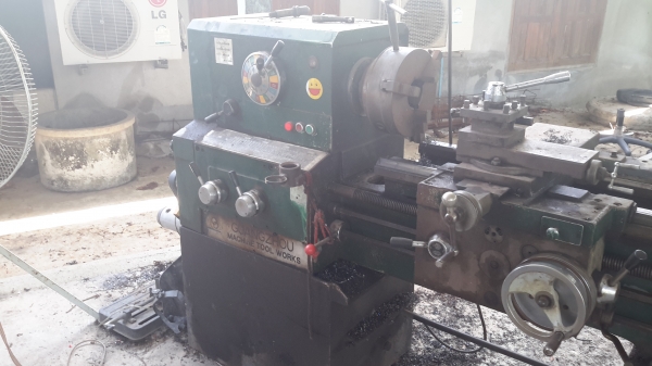 แท่นกลึง