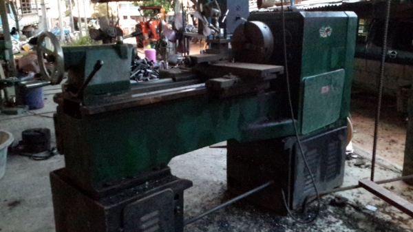 แท่นกลึง